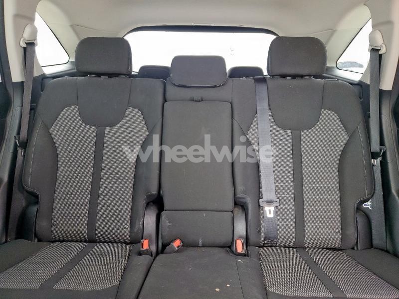 Photo 8 of 2023 KIA SORENTO LX (VIN 5XYRG4LC3PG234279)