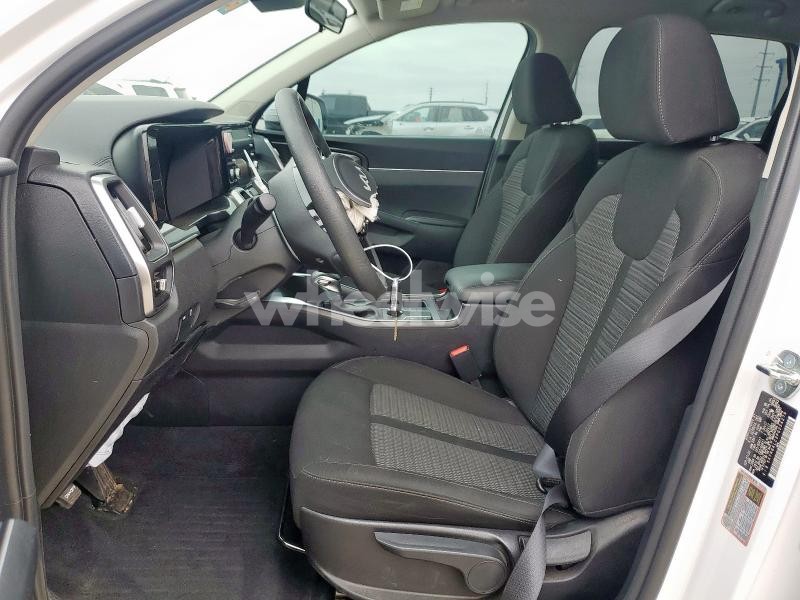 Photo 9 of 2023 KIA SORENTO LX (VIN 5XYRG4LC3PG234279)