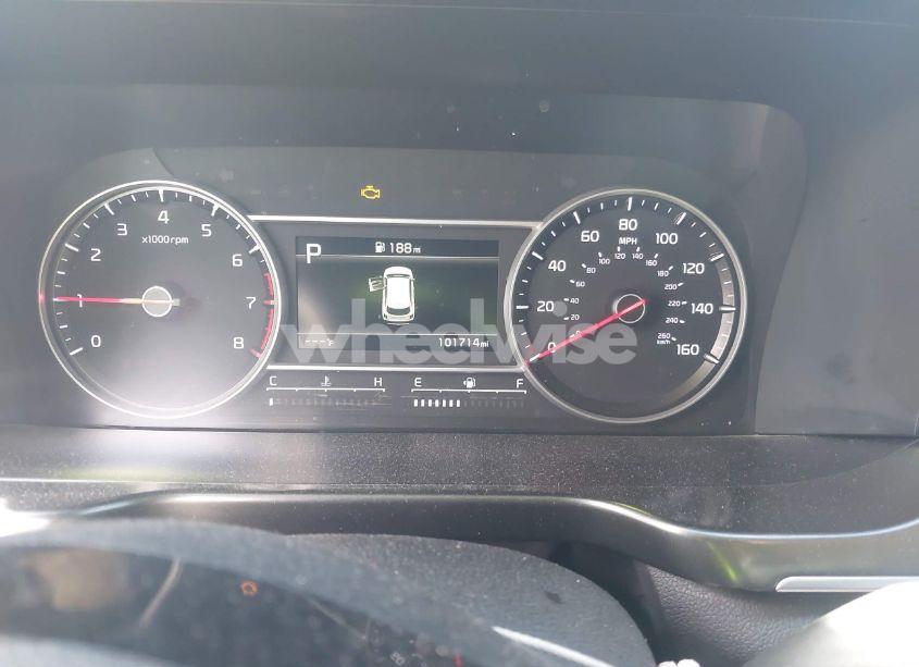 Photo 15 of 2021 Kia Sorento LX (VIN 5XYRG4LC4MG066504)