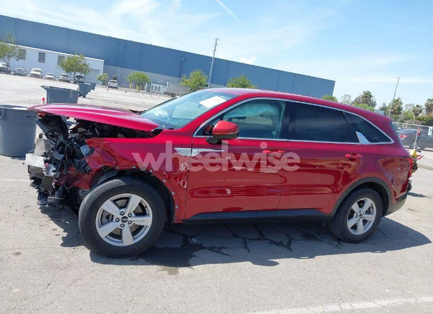 Photo 15 of 2022 Kia Sorento LX (VIN 5XYRG4LC4NG082901)