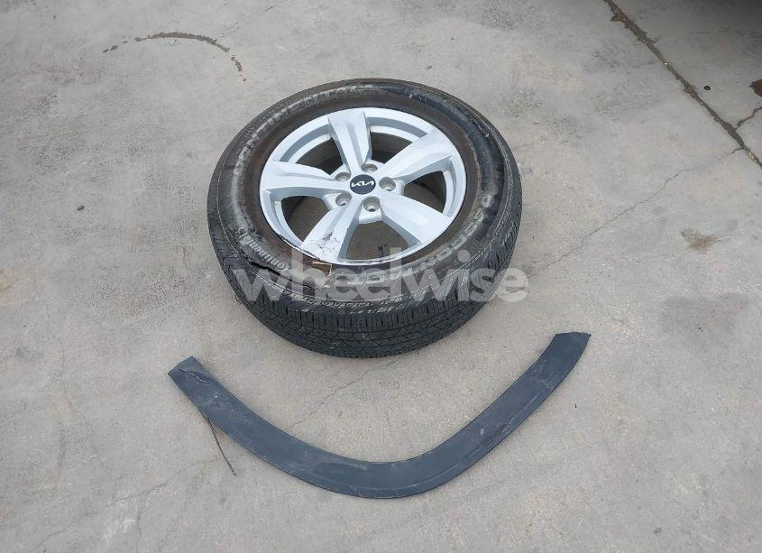 Photo 12 of 2023 Kia Sorento LX (VIN 5XYRG4LC4PG166347)