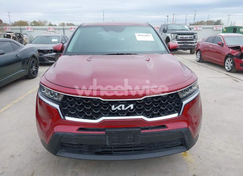 Photo 13 of 2023 Kia Sorento LX (VIN 5XYRG4LC4PG166347)