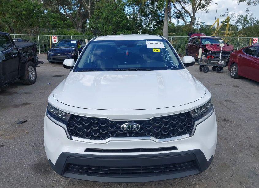Photo 12 of 2021 Kia Sorento LX (VIN 5XYRG4LC5MG016016)