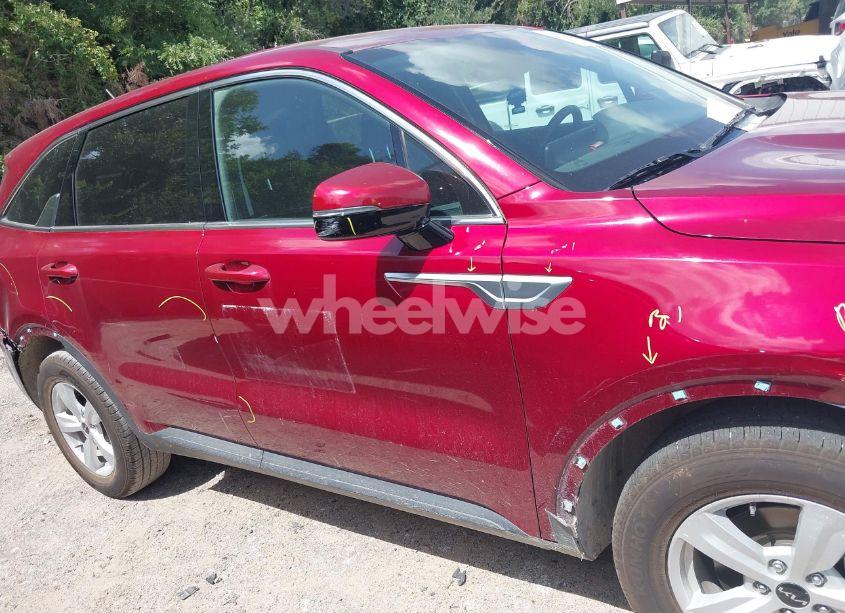 Photo 13 of 2023 Kia Sorento LX (VIN 5XYRG4LC5PG164087)