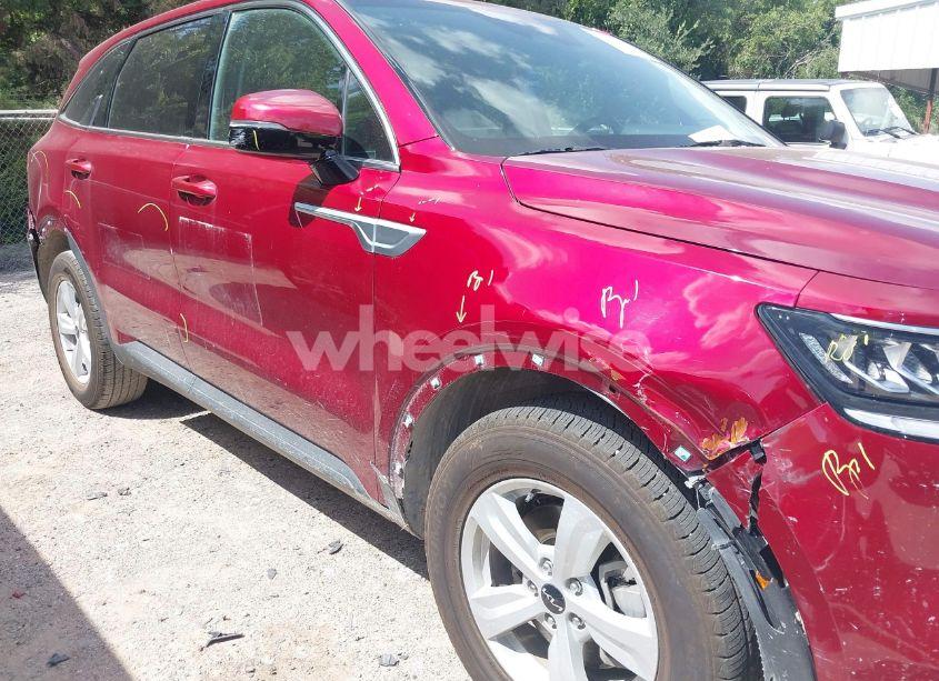 Photo 6 of 2023 Kia Sorento LX (VIN 5XYRG4LC5PG164087)
