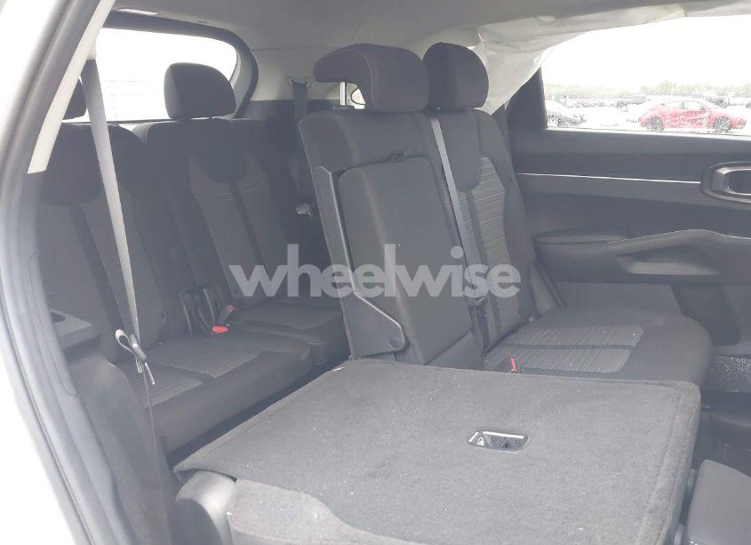 Photo 8 of 2023 Kia Sorento LX (VIN 5XYRG4LC5PG166163)