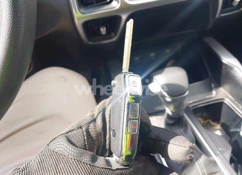 Photo 11 of 2021 Kia Sorento LX (VIN 5XYRG4LC6MG022343)