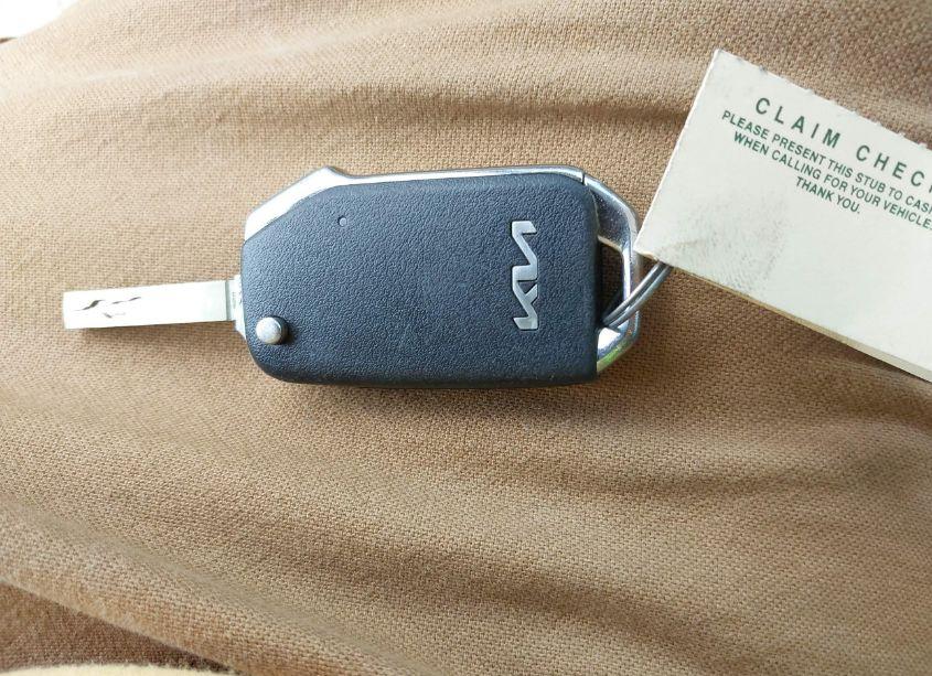 Photo 11 of 2022 Kia Sorento LX (VIN 5XYRG4LC6NG095567)