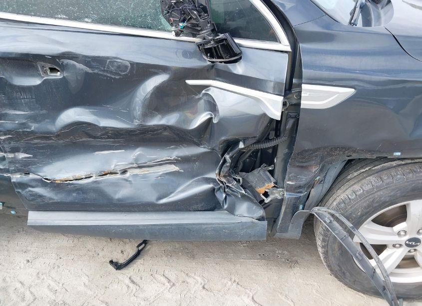 Photo 18 of 2022 Kia Sorento LX (VIN 5XYRG4LC6NG095567)