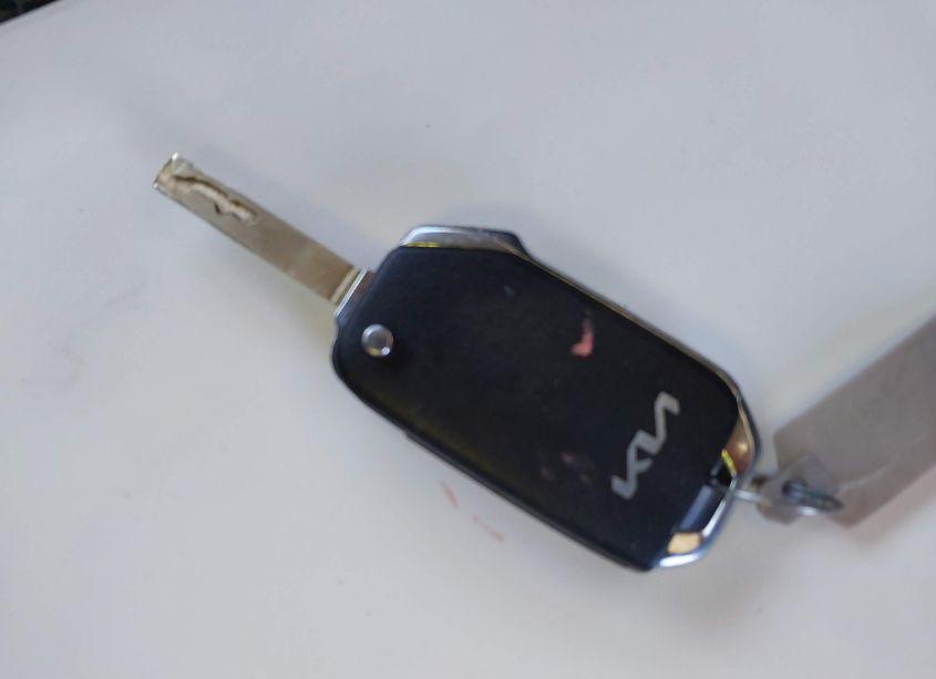 Photo 11 of 2022 Kia Sorento LX (VIN 5XYRG4LC6NG136117)