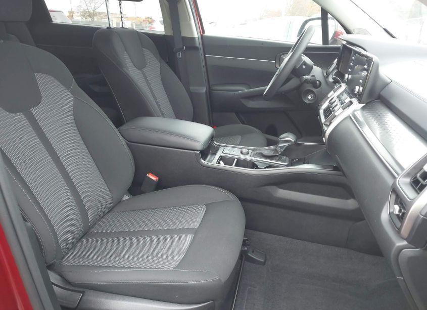 Photo 5 of 2023 Kia Sorento LX (VIN 5XYRG4LC6PG194148)