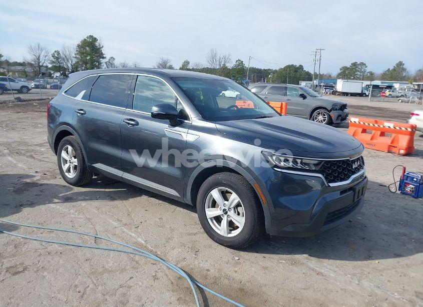 2023 Kia Sorento LX (VIN 5XYRG4LC7PG205397) main photo