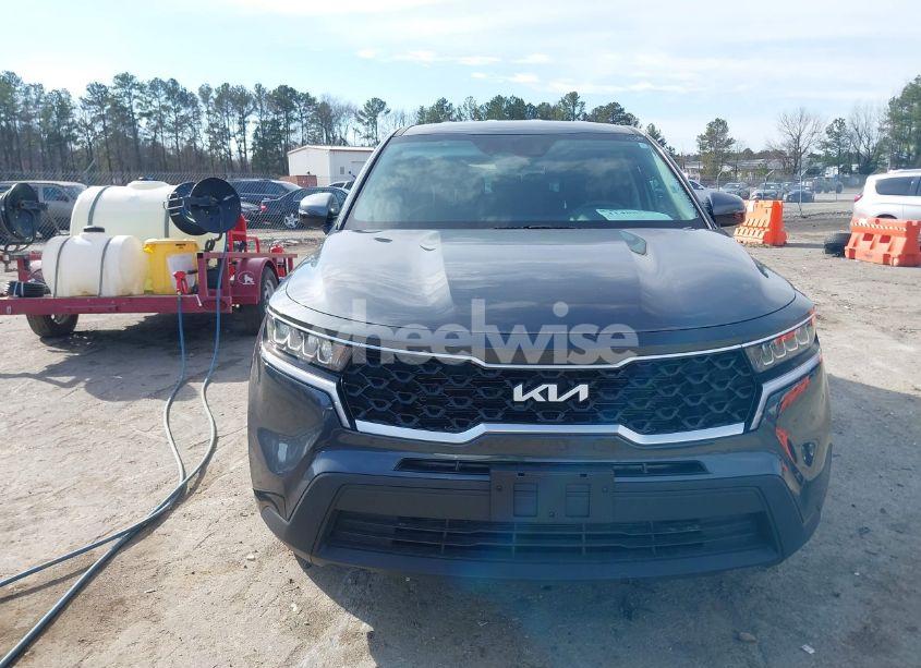 Photo 6 of 2023 Kia Sorento LX (VIN 5XYRG4LC7PG205397)