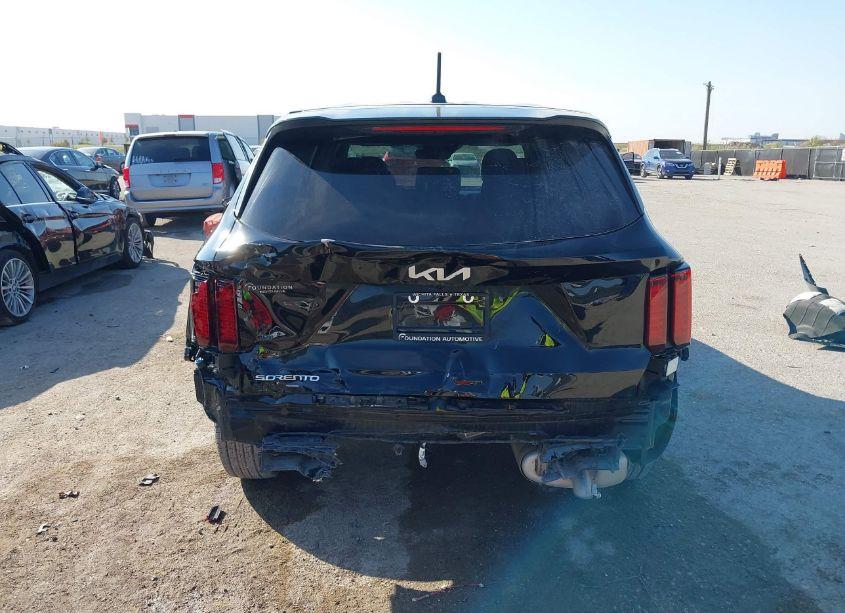 Photo 17 of 2023 Kia Sorento LX (VIN 5XYRG4LC7PG229943)