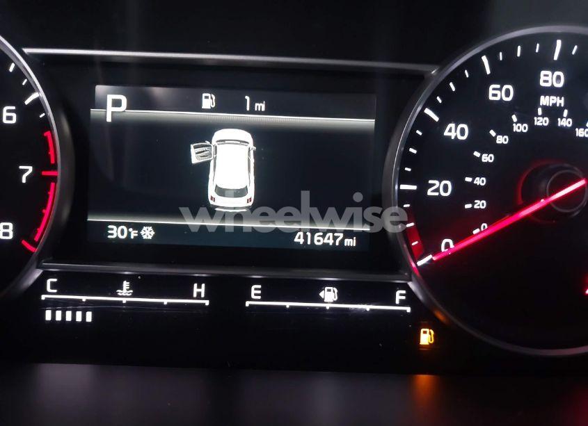 Photo 16 of 2022 Kia Sorento LX (VIN 5XYRG4LC8NG158815)