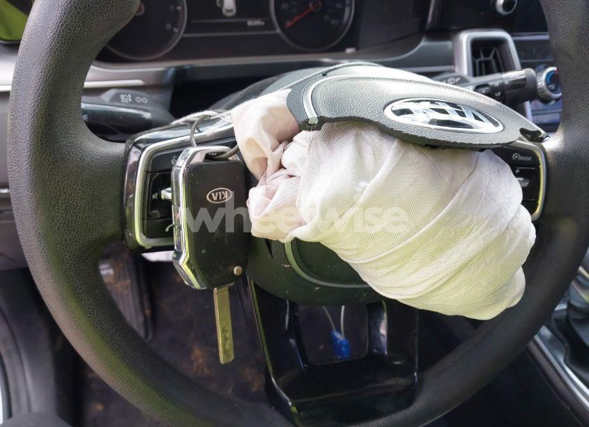 Photo 11 of 2021 Kia Sorento LX (VIN 5XYRG4LC9MG056292)