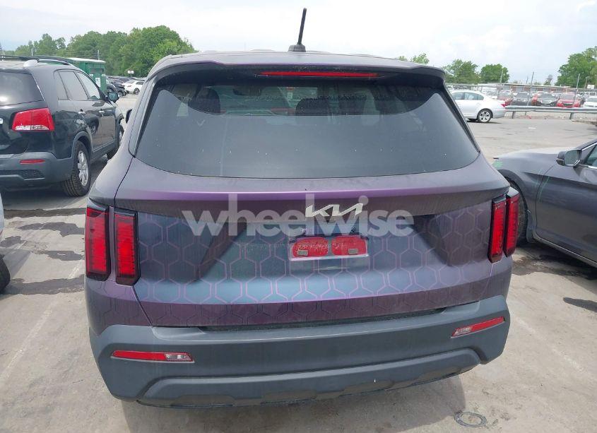 Photo 16 of 2022 Kia Sorento LX (VIN 5XYRG4LC9NG091772)