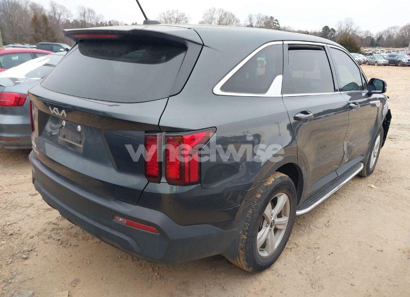 Photo 4 of 2023 Kia Sorento LX (VIN 5XYRG4LC9PG242385)