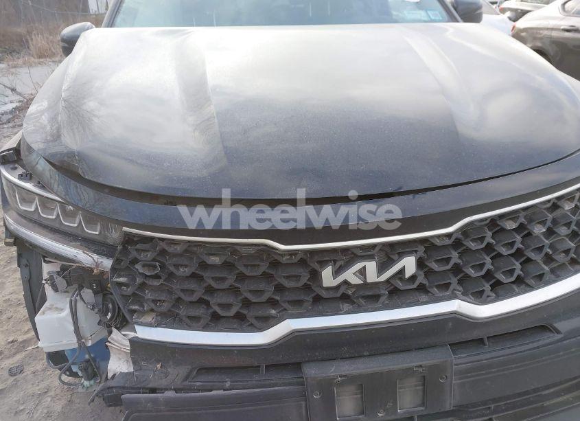 Photo 10 of 2023 Kia Sorento LX (VIN 5XYRGDLC1PG192453)