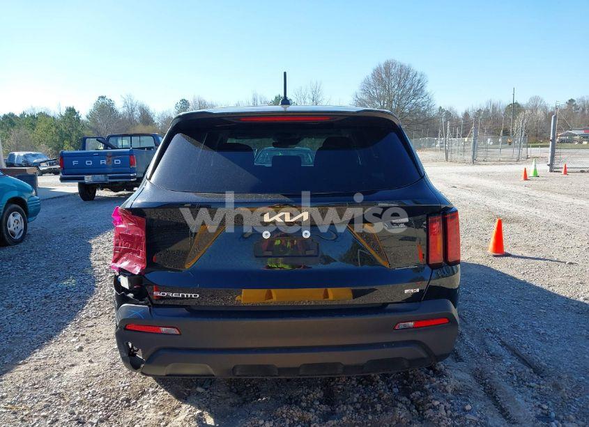 Photo 16 of 2023 Kia Sorento LX (VIN 5XYRGDLC1PG205332)