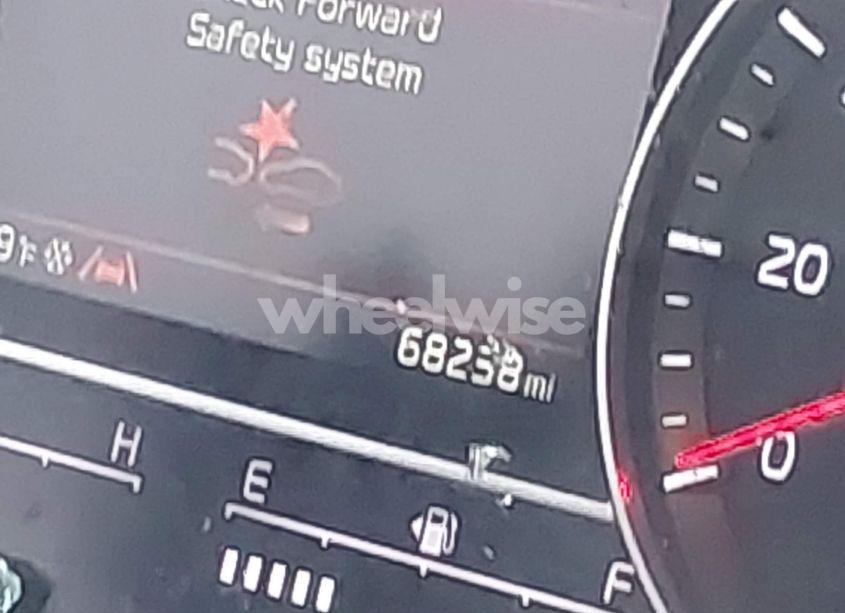 Photo 15 of 2021 Kia Sorento LX (VIN 5XYRGDLC2MG010450)