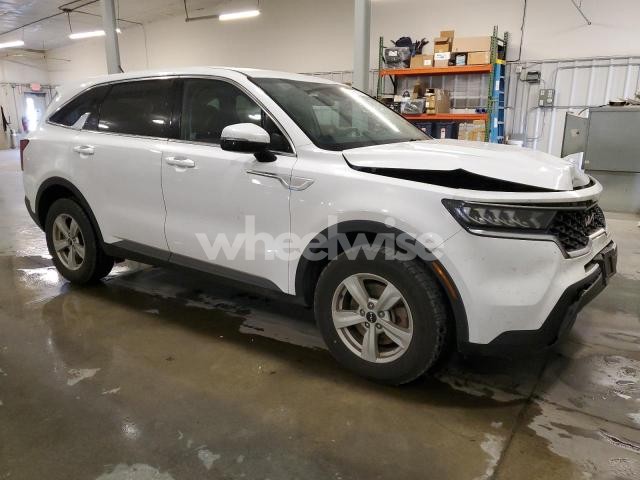 Photo 10 of 2022 KIA SORENTO LX (VIN 5XYRGDLC4NG080890)