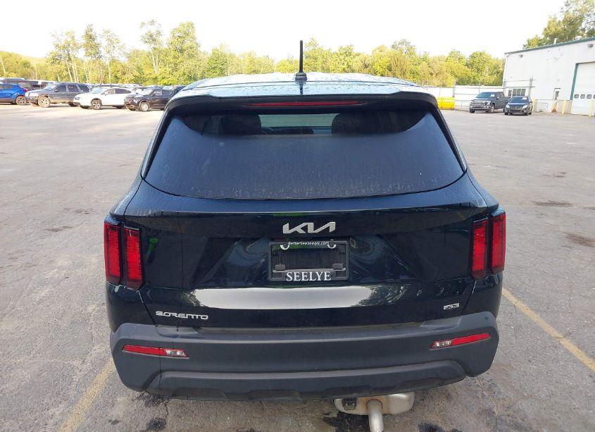 Photo 16 of 2023 Kia Sorento LX (VIN 5XYRGDLC4PG233934)