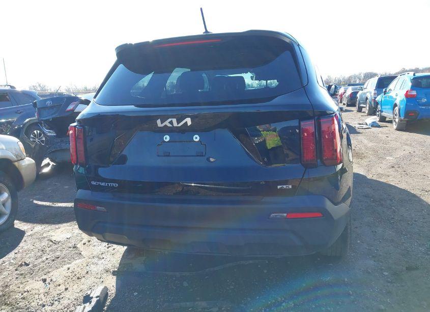 Photo 17 of 2023 Kia Sorento LX (VIN 5XYRGDLC5PG211294)