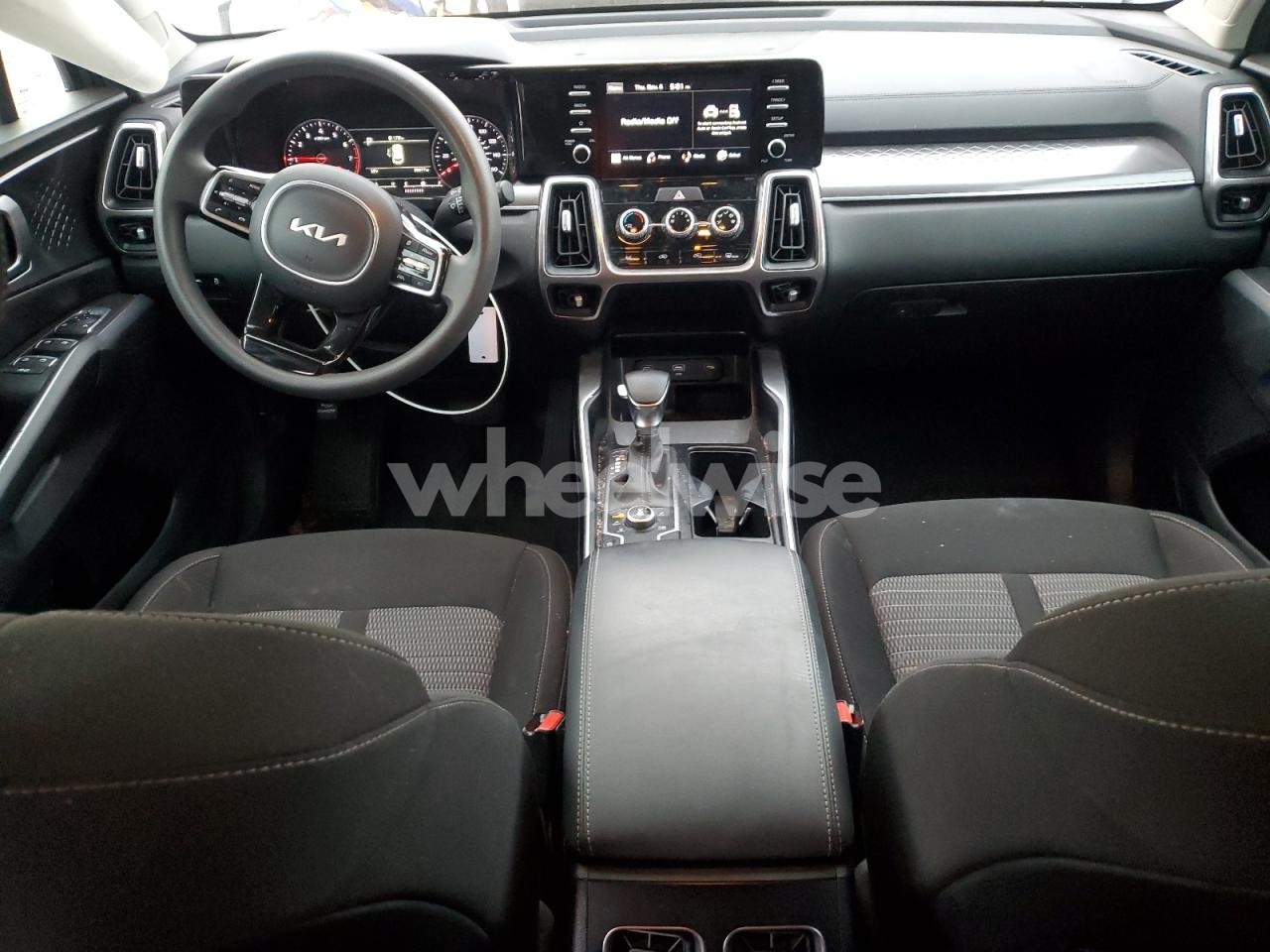 Photo 8 of 2023 KIA SORENTO LX (VIN 5XYRGDLC6PG170349)