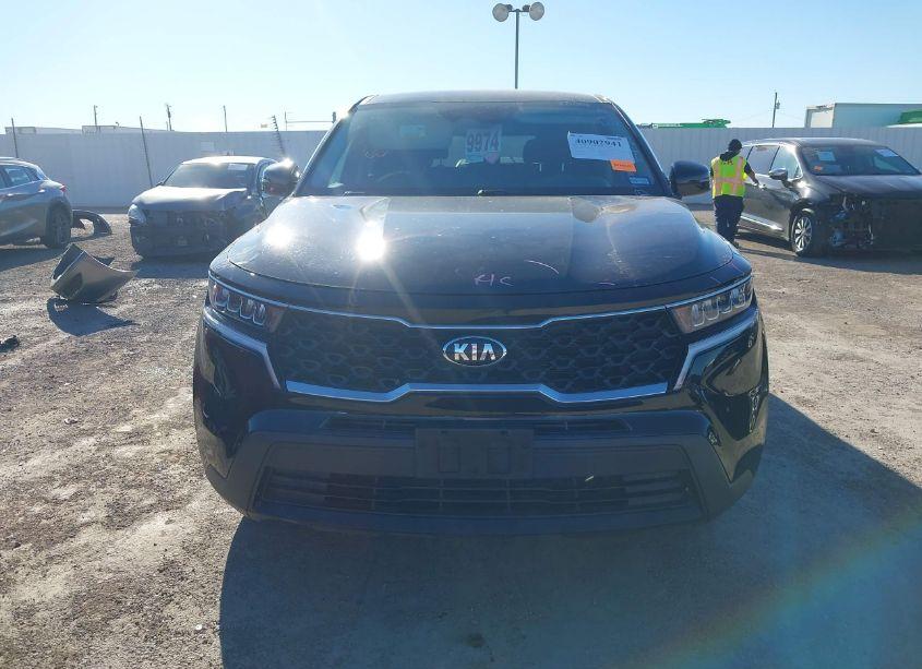 Photo 12 of 2021 Kia Sorento LX (VIN 5XYRGDLC7MG046456)