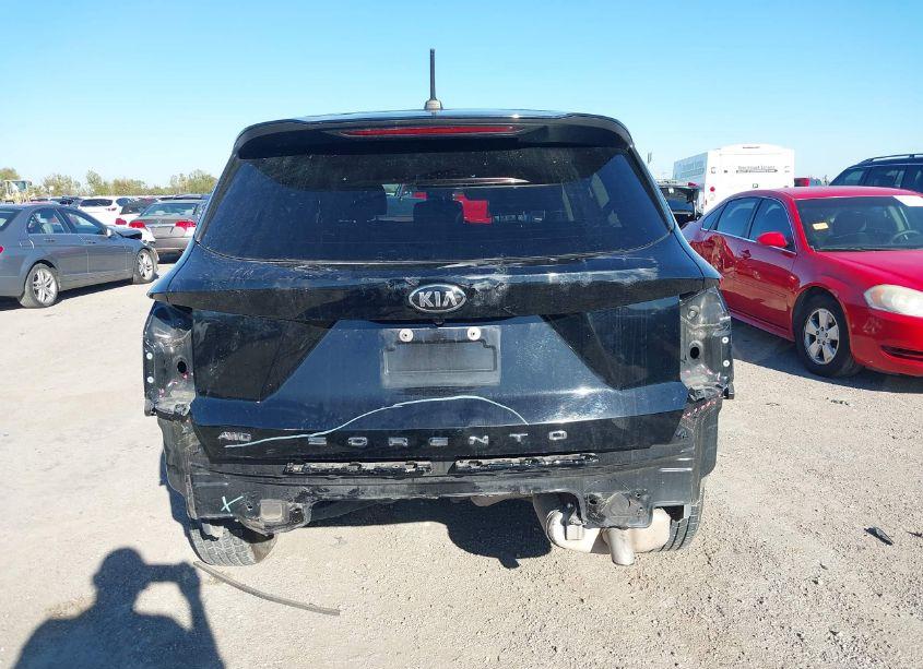 Photo 16 of 2021 Kia Sorento LX (VIN 5XYRGDLC7MG046456)