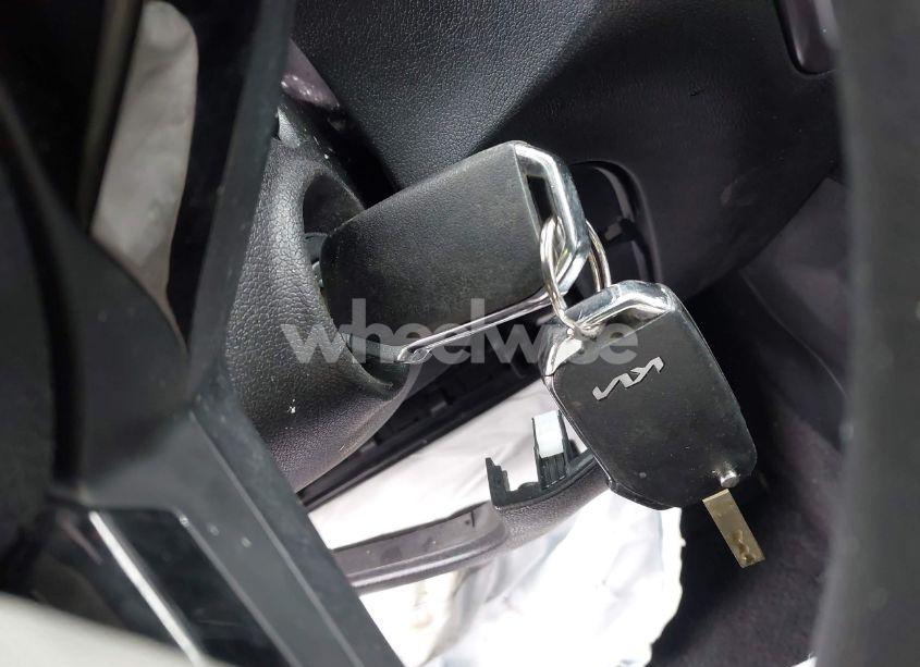 Photo 11 of 2023 Kia Sorento LX (VIN 5XYRGDLC9PG202887)