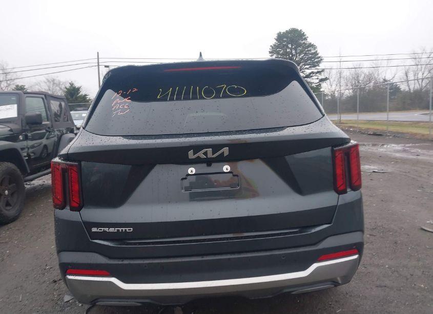 Photo 16 of 2025 Kia Sorento EX (VIN 5XYRH4JF8SG318455)
