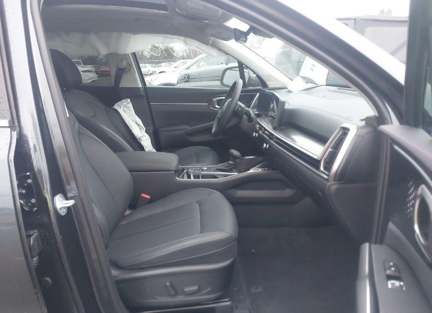 Photo 5 of 2025 Kia Sorento EX (VIN 5XYRH4JF8SG318455)