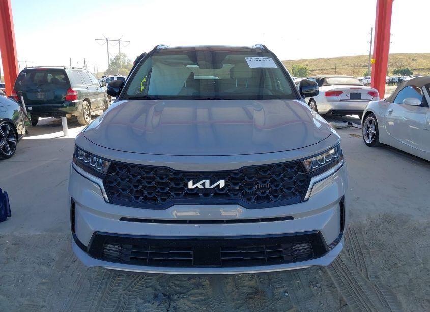 Photo 13 of 2022 Kia Sorento EX (VIN 5XYRH4LF0NG127324)