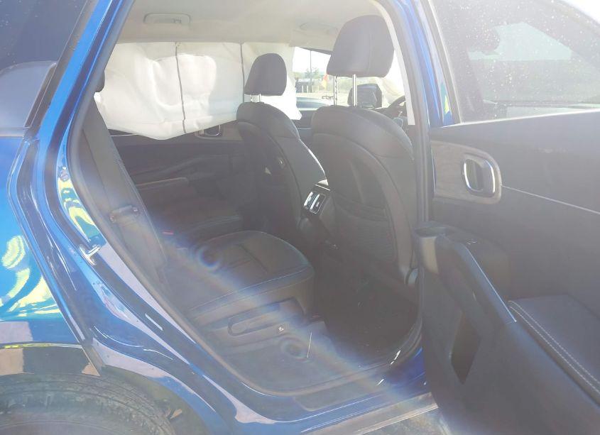 Photo 8 of 2023 Kia Sorento EX (VIN 5XYRH4LF0PG170175)