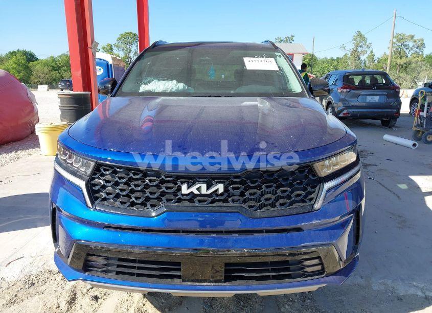 Photo 12 of 2023 Kia Sorento EX (VIN 5XYRH4LF2PG214080)