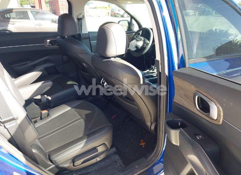 Photo 8 of 2023 Kia Sorento EX (VIN 5XYRH4LF2PG214080)