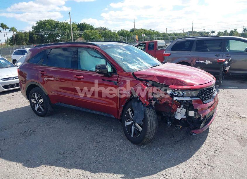 2023 Kia Sorento EX (VIN 5XYRH4LF4PG169112) main photo