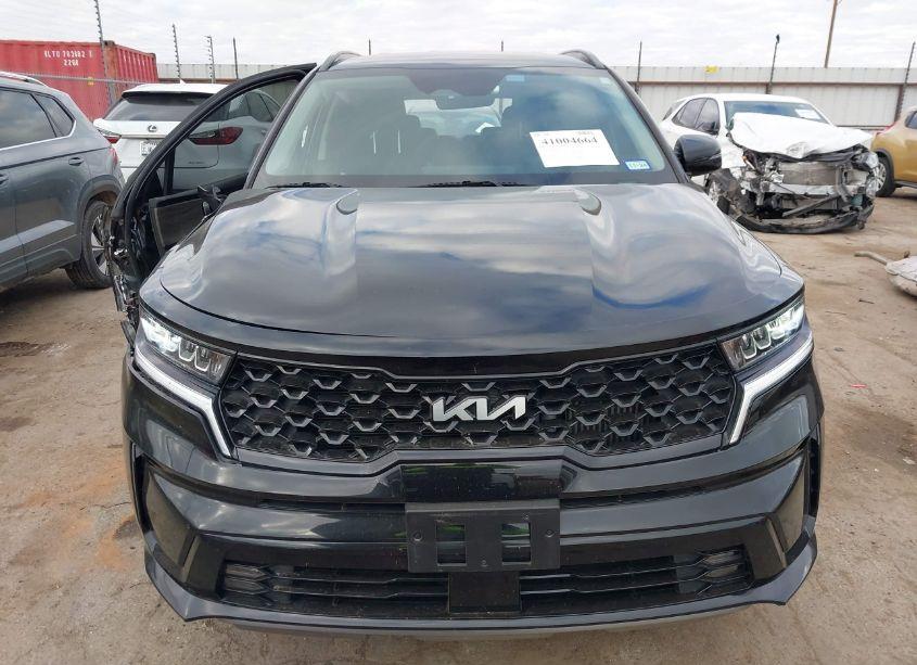 Photo 12 of 2022 Kia Sorento EX (VIN 5XYRH4LF6NG103643)