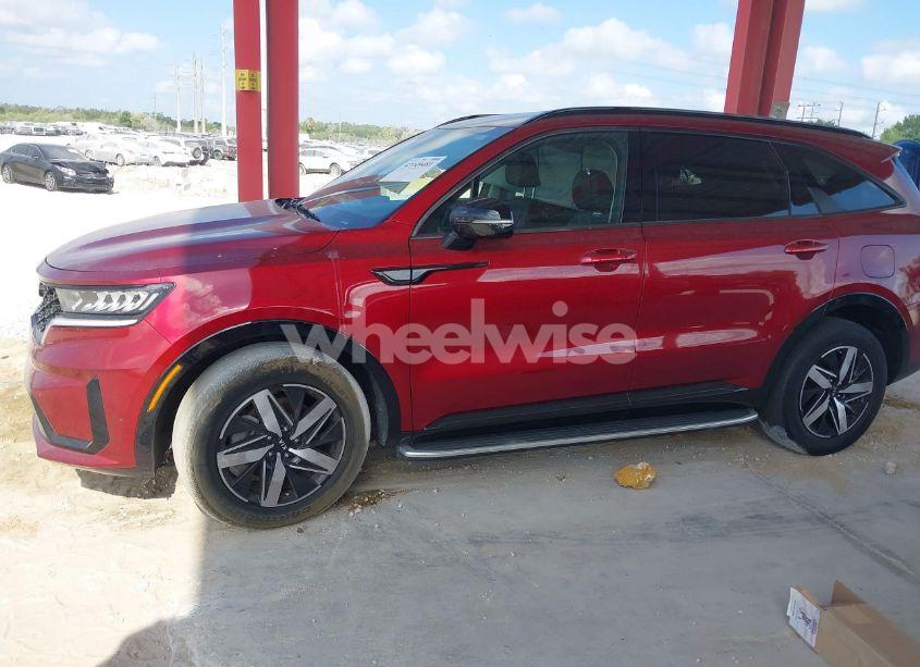 Photo 14 of 2021 Kia Sorento EX (VIN 5XYRH4LF8MG035215)