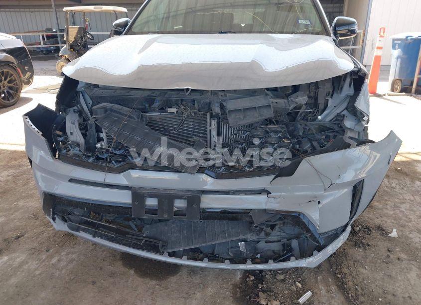 Photo 6 of 2022 Kia Sorento EX (VIN 5XYRH4LF8NG136238)