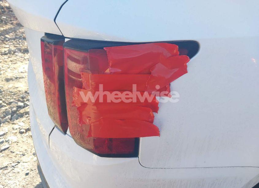 Photo 6 of 2023 Kia Sorento EX (VIN 5XYRH4LF9PG243298)