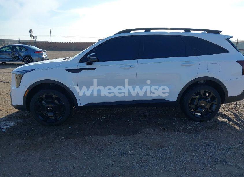 Photo 15 of 2024 Kia Sorento X-LINE EX (VIN 5XYRHDJF2RG255010)