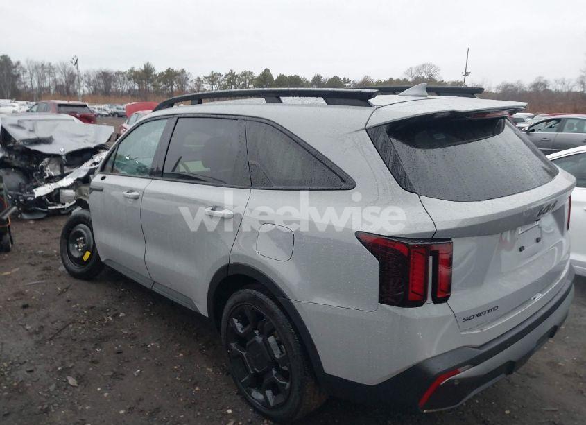 Photo 14 of 2025 Kia Sorento X-LINE EX (VIN 5XYRHDJF6SG315229)