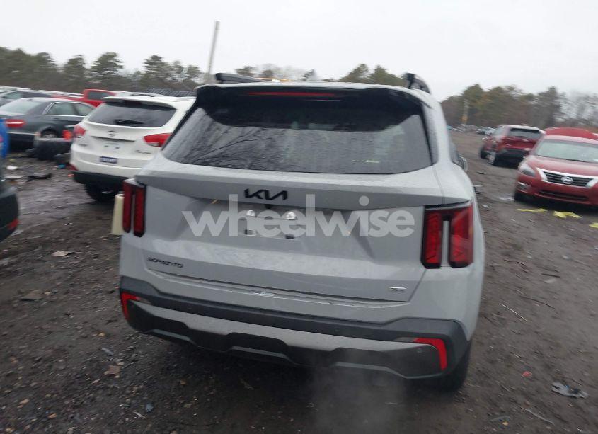 Photo 16 of 2025 Kia Sorento X-LINE EX (VIN 5XYRHDJF6SG315229)