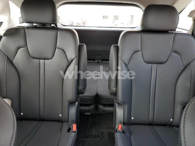 Photo 4 of 2025 KIA SORENTO EX (VIN 5XYRHDJF8SG360608)