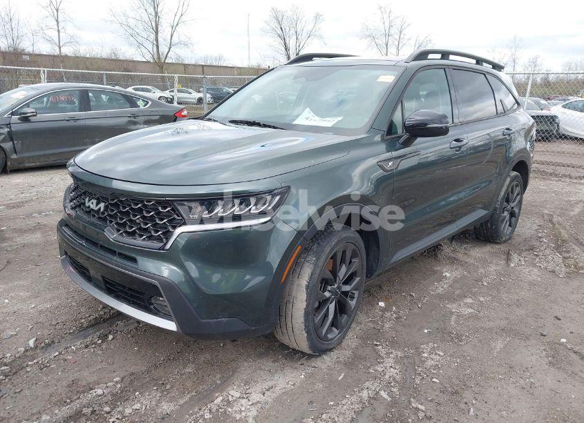 Photo 2 of 2022 Kia Sorento X-LINE EX (VIN 5XYRHDLF0NG087908)