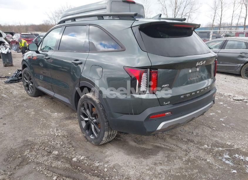 Photo 3 of 2022 Kia Sorento X-LINE EX (VIN 5XYRHDLF0NG087908)