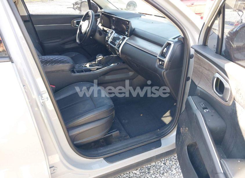 Photo 5 of 2022 Kia Sorento X-LINE EX (VIN 5XYRHDLF8NG116054)